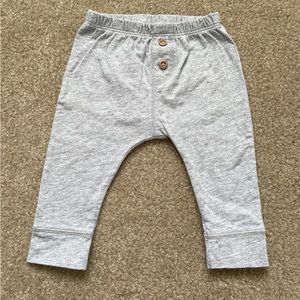 Carter’s Lightweight Casual Pants 6 Months